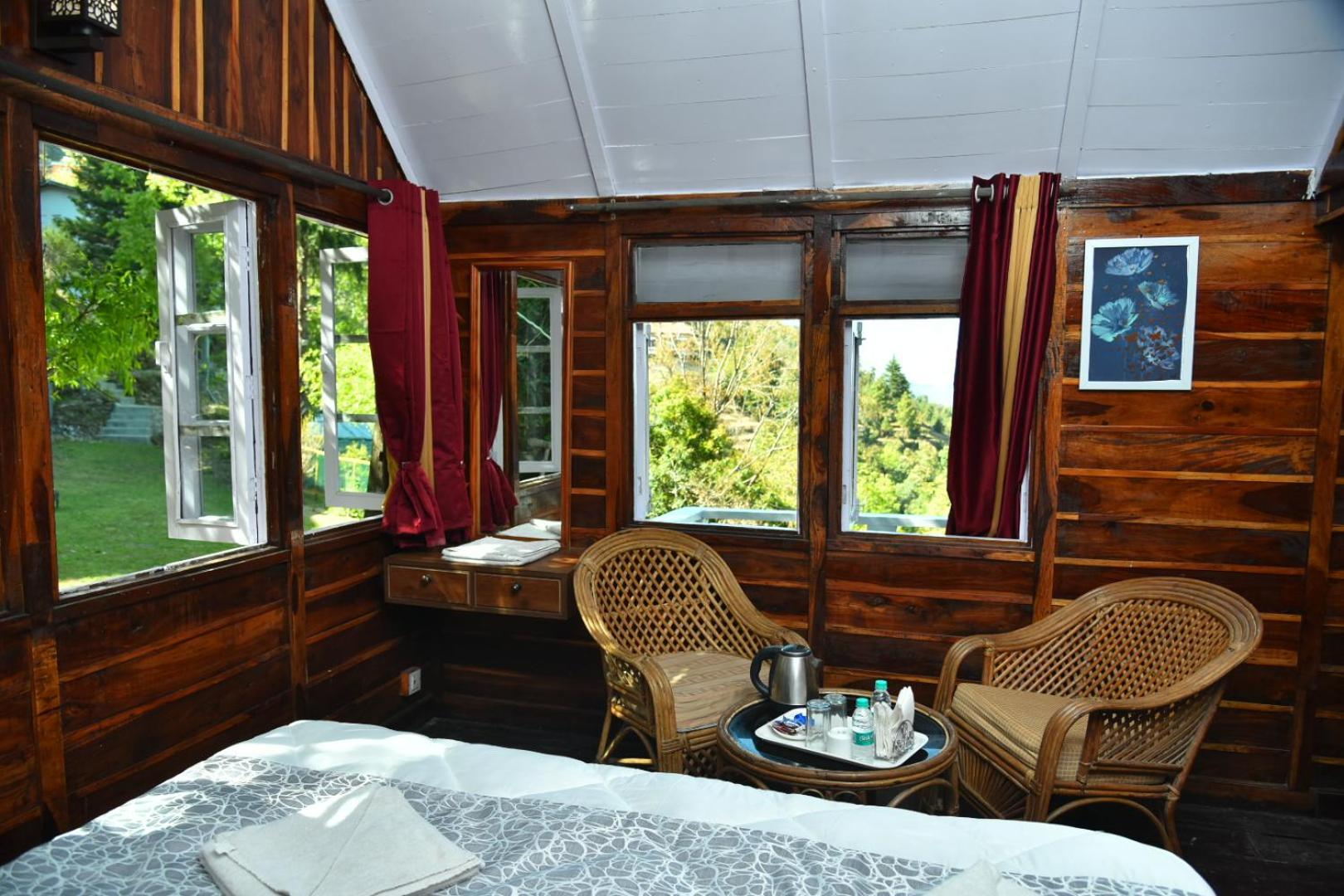 Kumaon Roop Resort Near Kainchi Dham Nainital Bagian luar foto