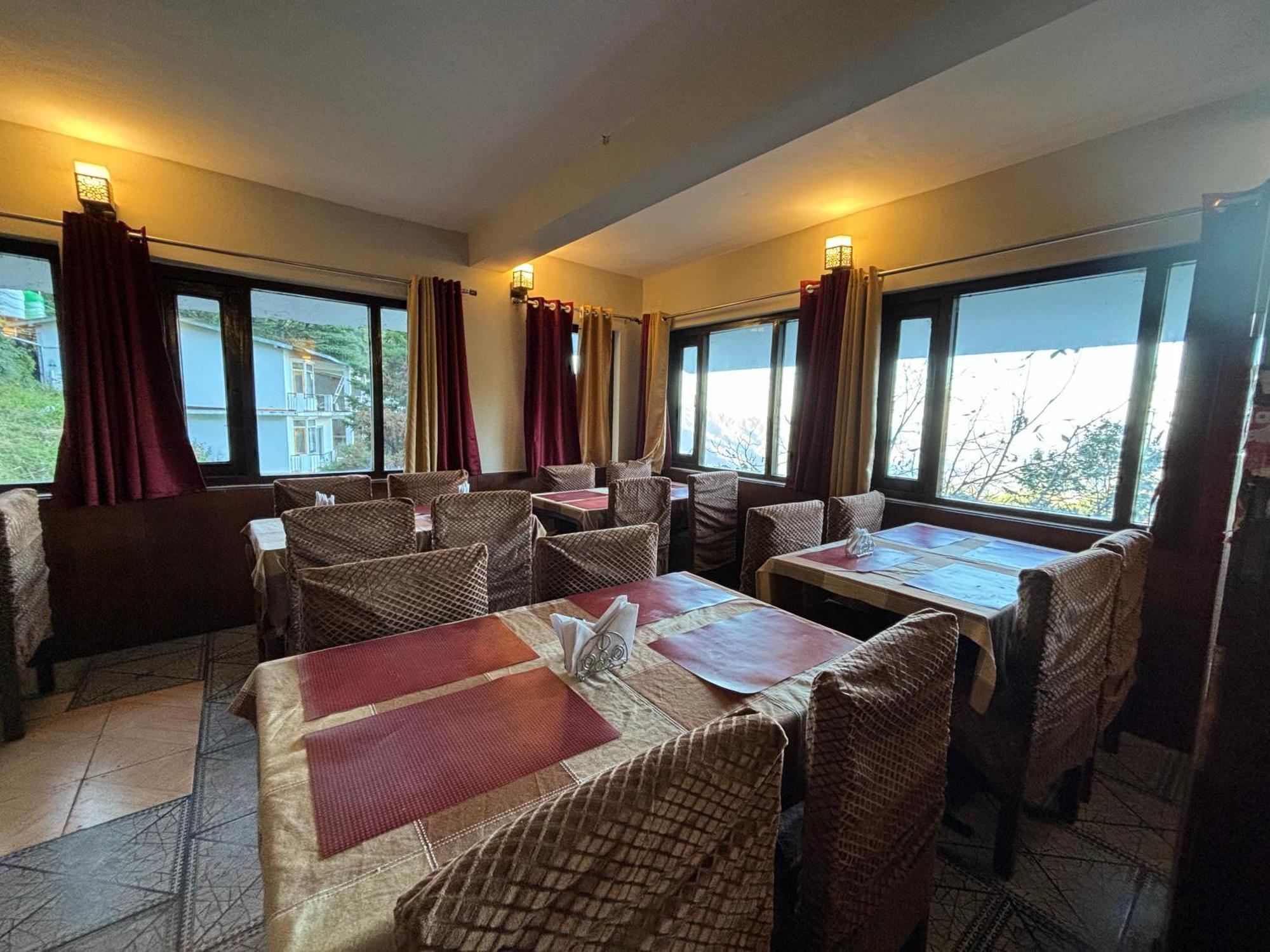 Kumaon Roop Resort Near Kainchi Dham Nainital Bagian luar foto