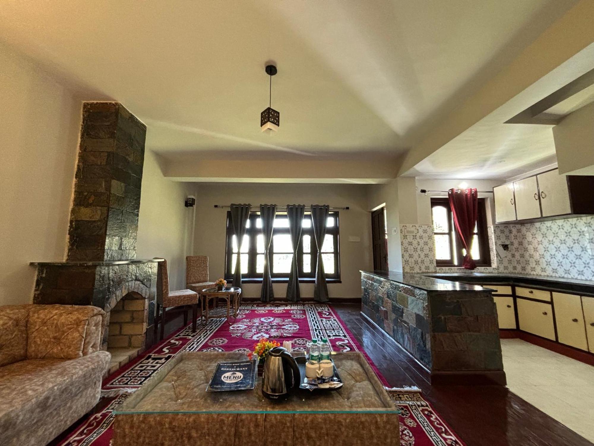Kumaon Roop Resort Near Kainchi Dham Nainital Bagian luar foto