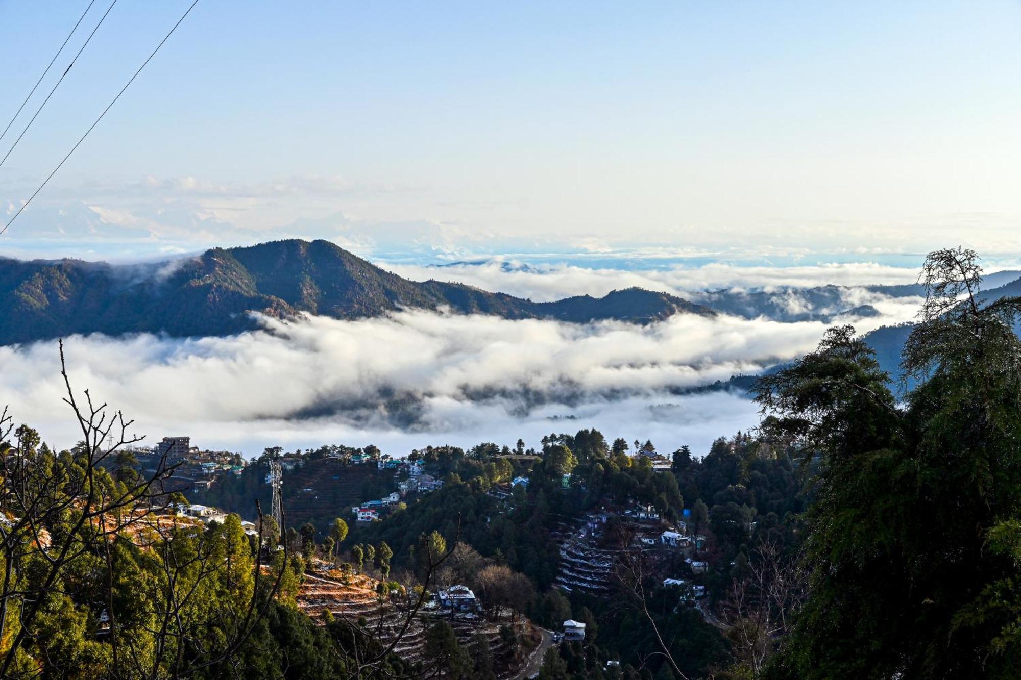 Kumaon Roop Resort Near Kainchi Dham Nainital Bagian luar foto