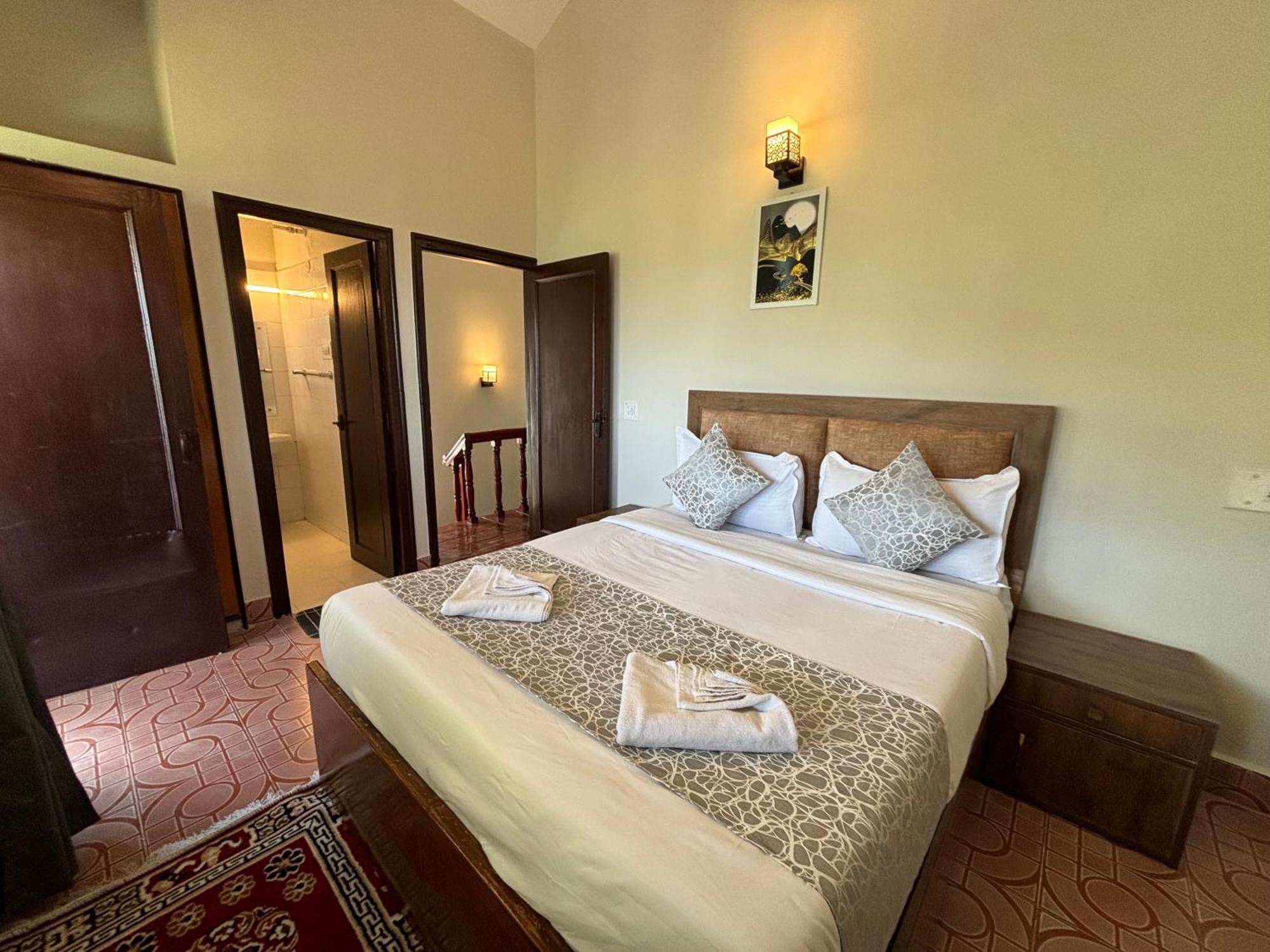 Kumaon Roop Resort Near Kainchi Dham Nainital Bagian luar foto