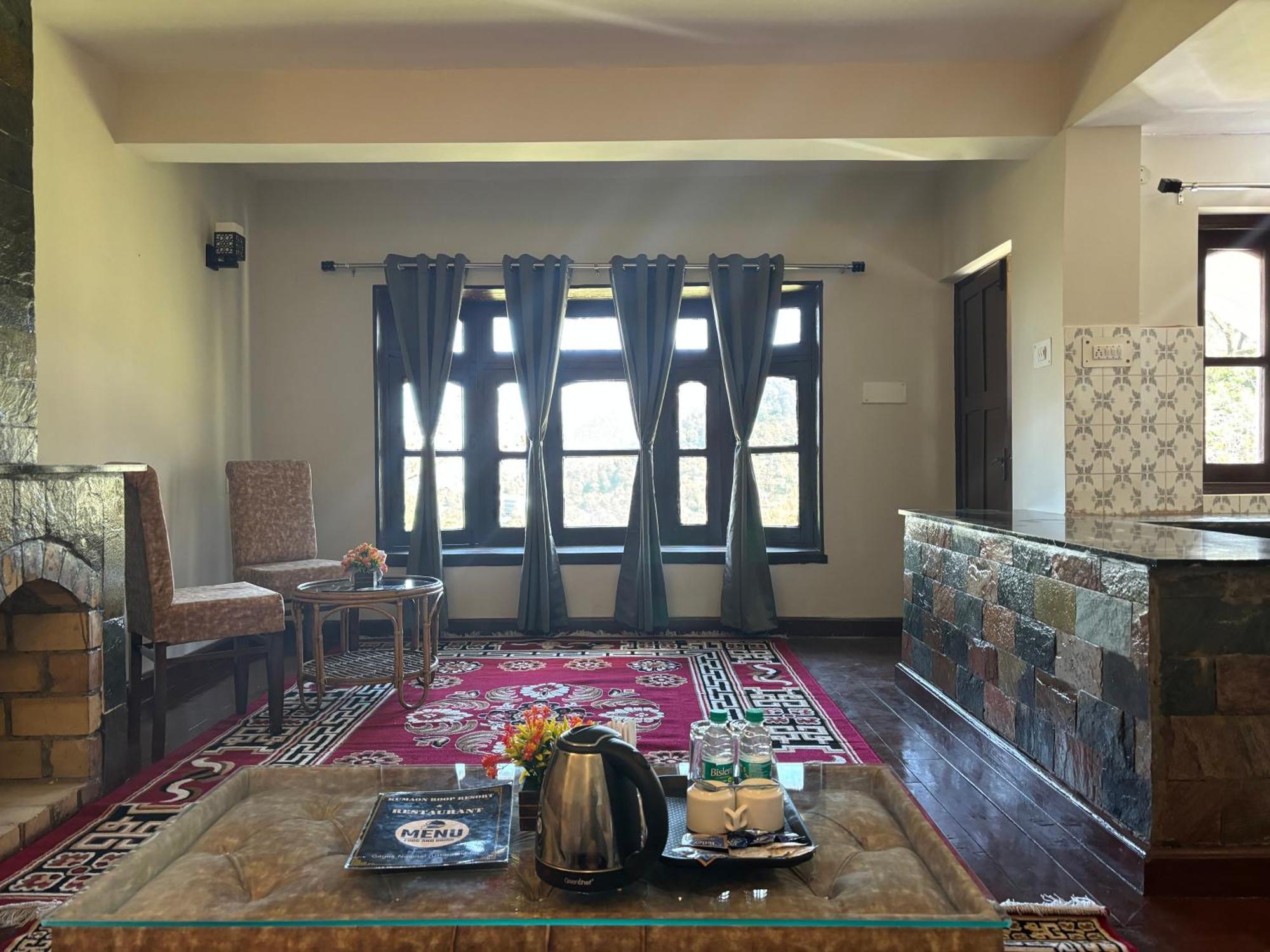 Kumaon Roop Resort Near Kainchi Dham Nainital Bagian luar foto